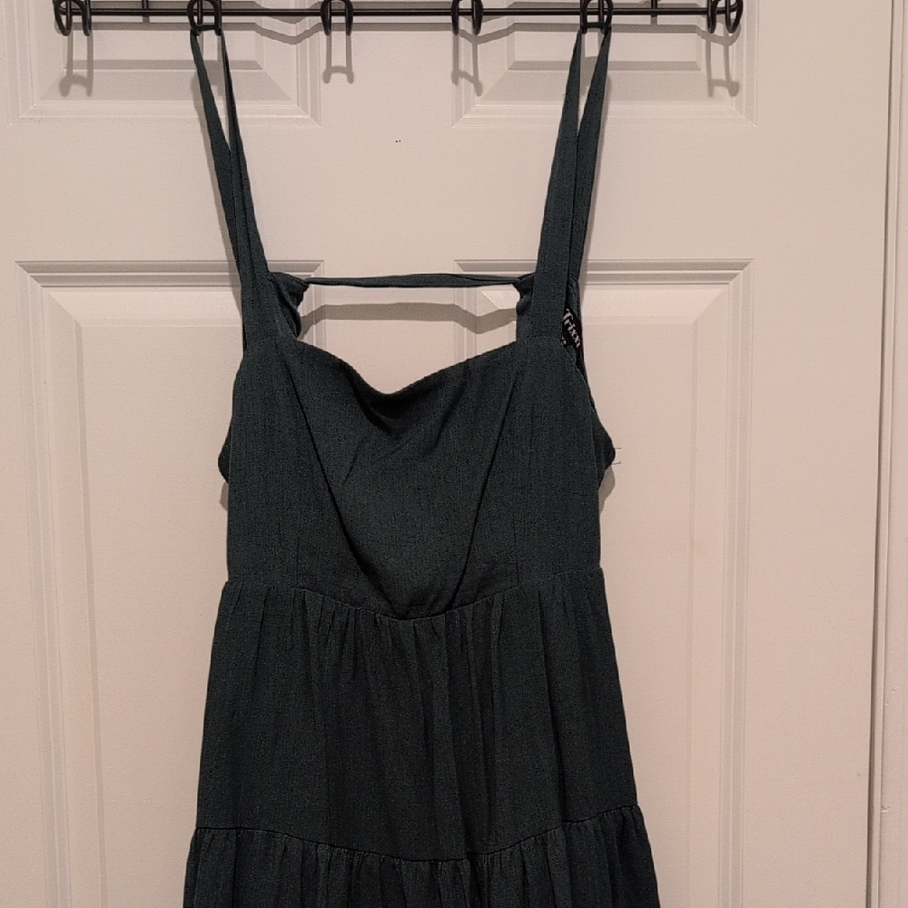Trixxi Dark Green Backless Dress